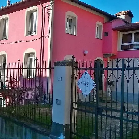 Crocevia Del Sale 3* Casella (Liguria)